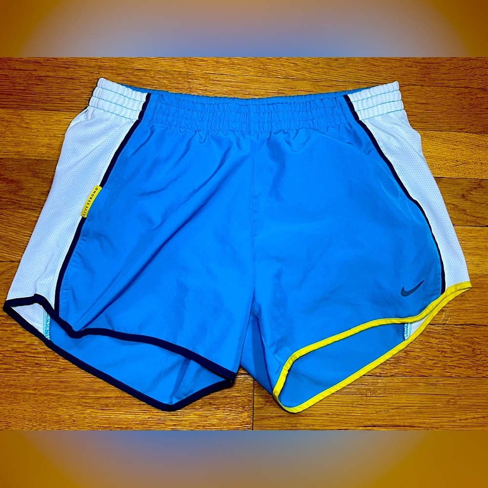 NIKE Shorts Womens SMALL Blue Dri-Fit Live Strong Athletic Shorts With Liner
